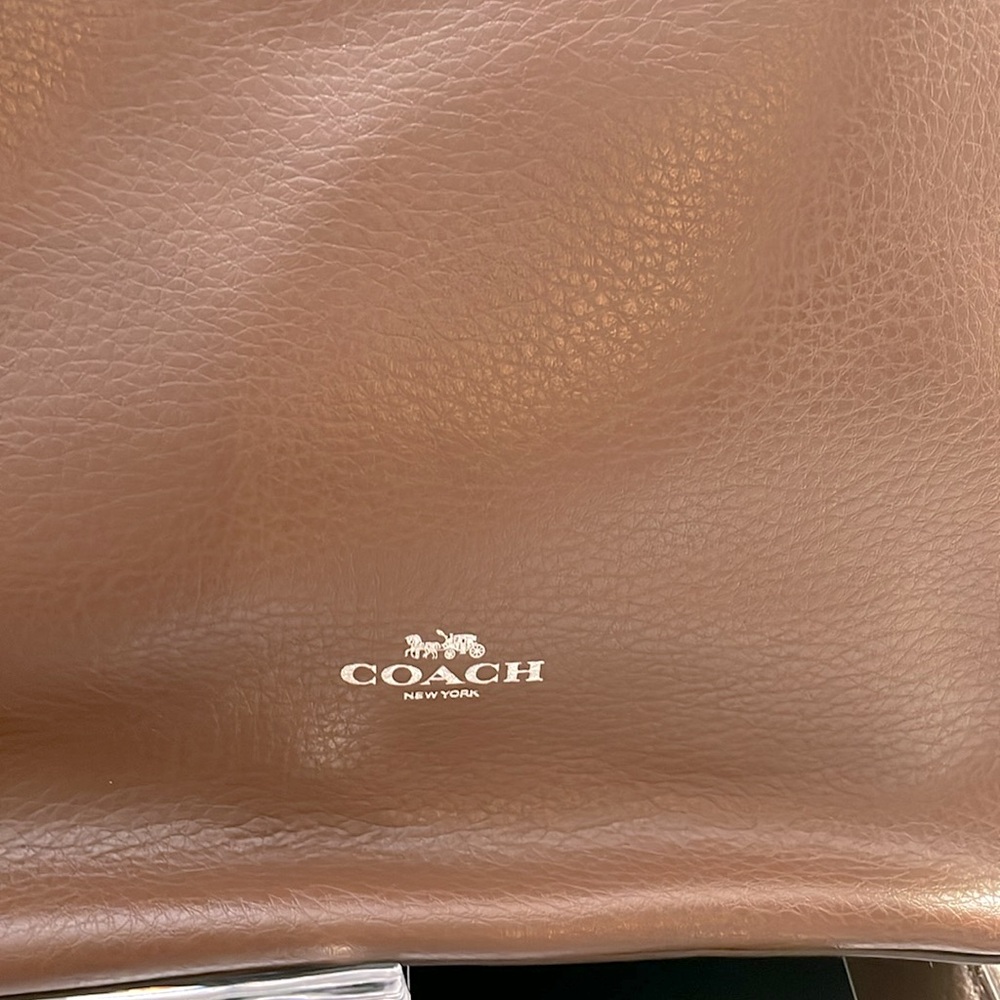 Brown Coach crossbody bag NWT - Picture 3 of 11